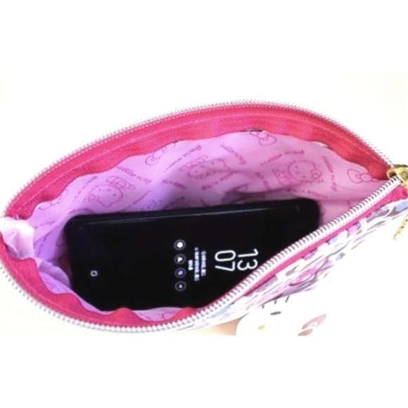 Sanrio Hello Kitty Cosmetic Bag Pink Yellow Plaid - Picture 4 of 5